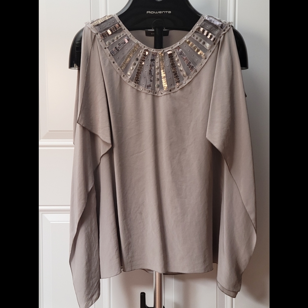 Bcbgmaxazria blouse size XXS